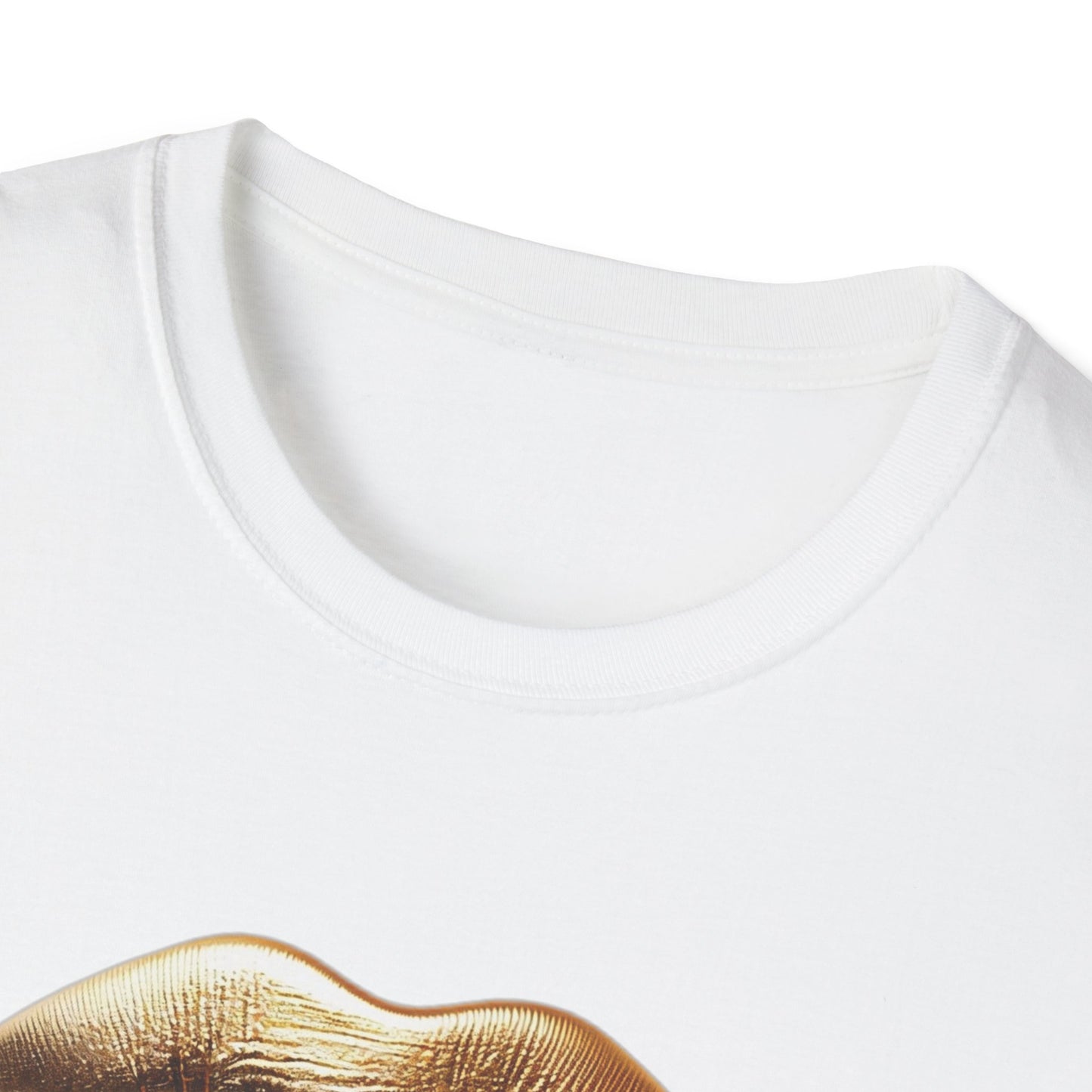 Golden Kiss Tee