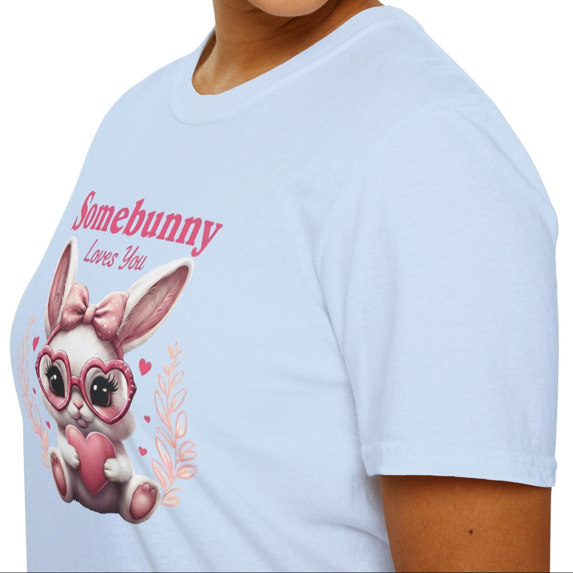 Somebunny Loves You Tee