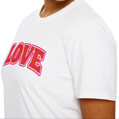 LOVE Tee